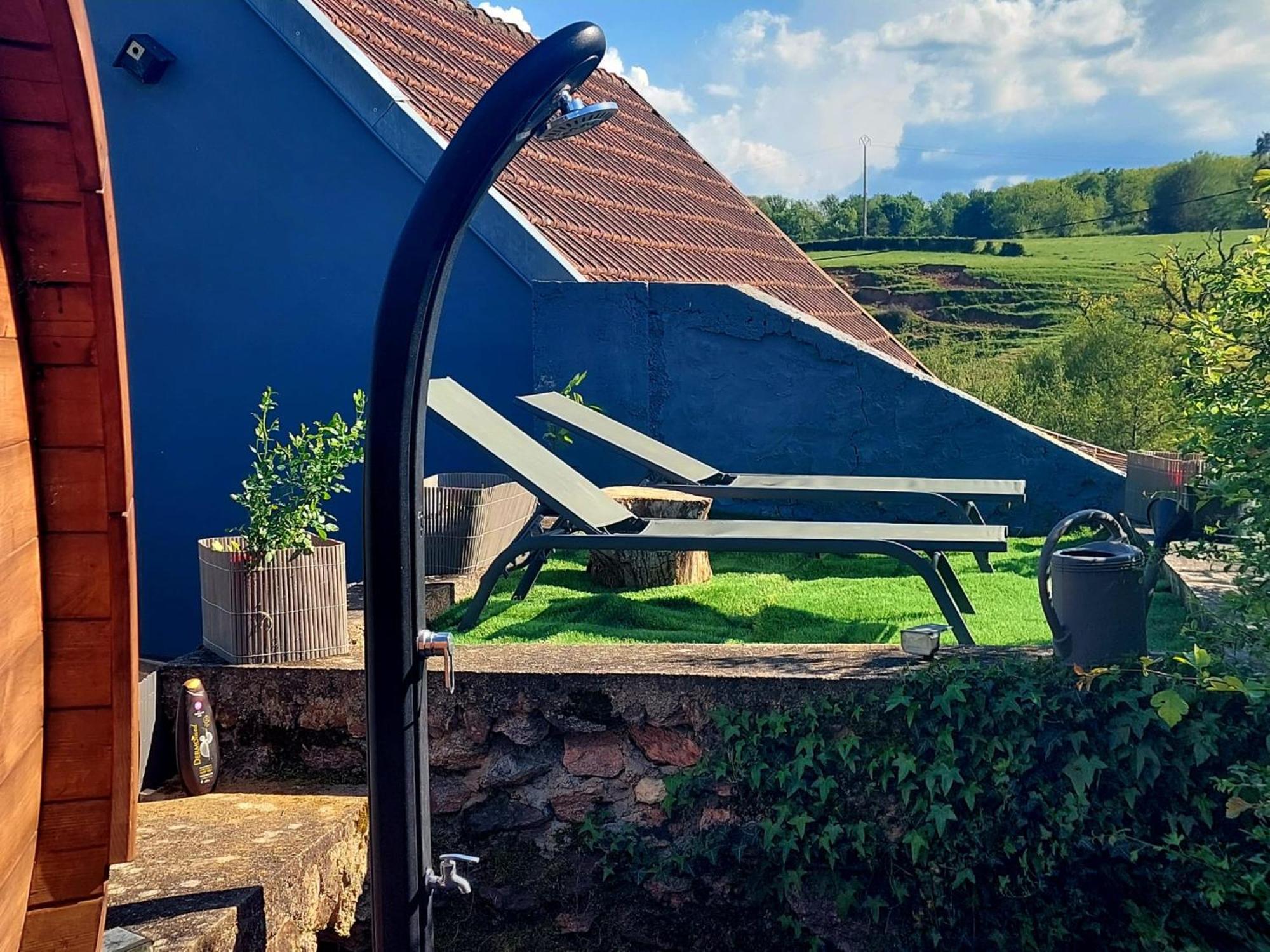 Maison Du Grand Moulin Saint-Aubin-en-Charollais Exteriör bild